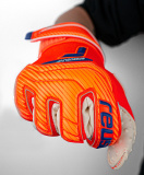 Reusch Attrakt SpeedBump 5270039 2290 blue orange 3